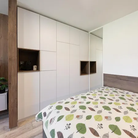 - Nella Premium Apartmán Stožec